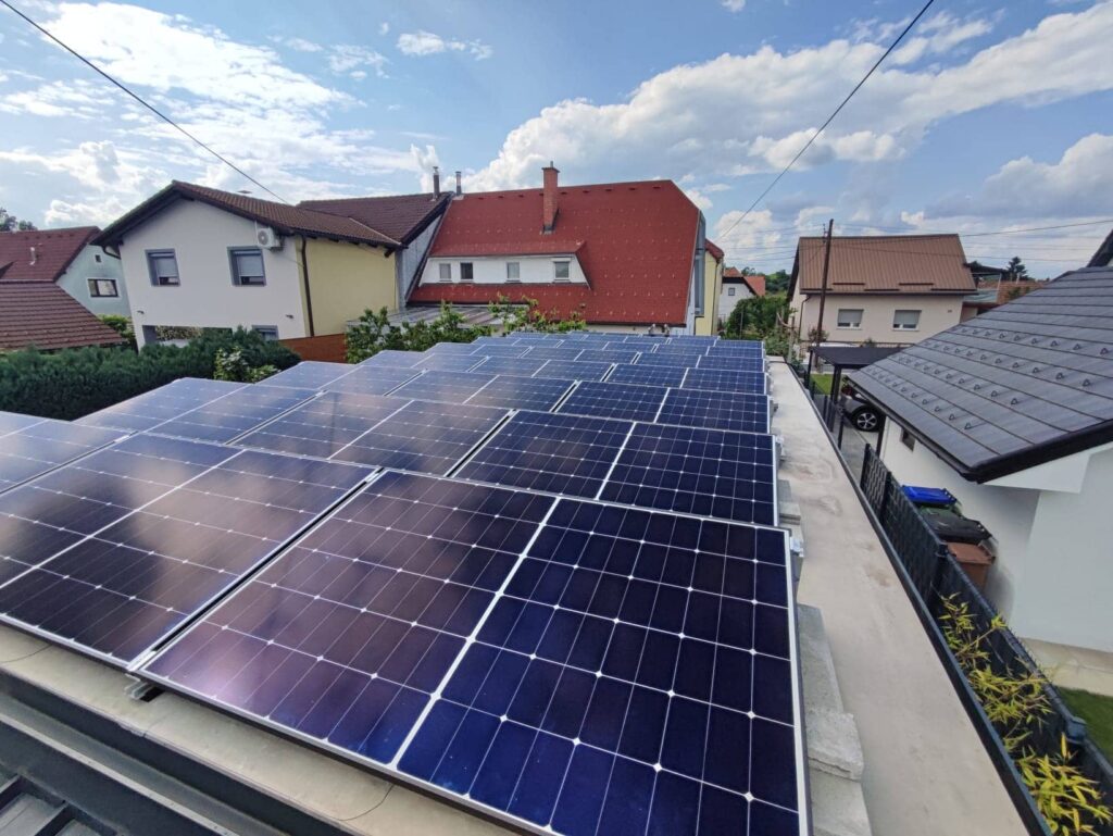Domaca soncna elektrarna Spodnji Kljucarovci
